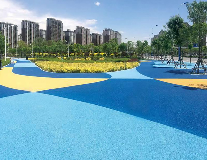 ���@͸ˮ��ƺ